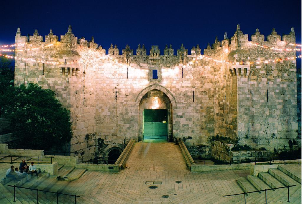 فندق ريفولي جاروزاليم القدس المظهر الخارجي الصورة